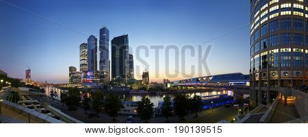 Poster: Panoramic night view